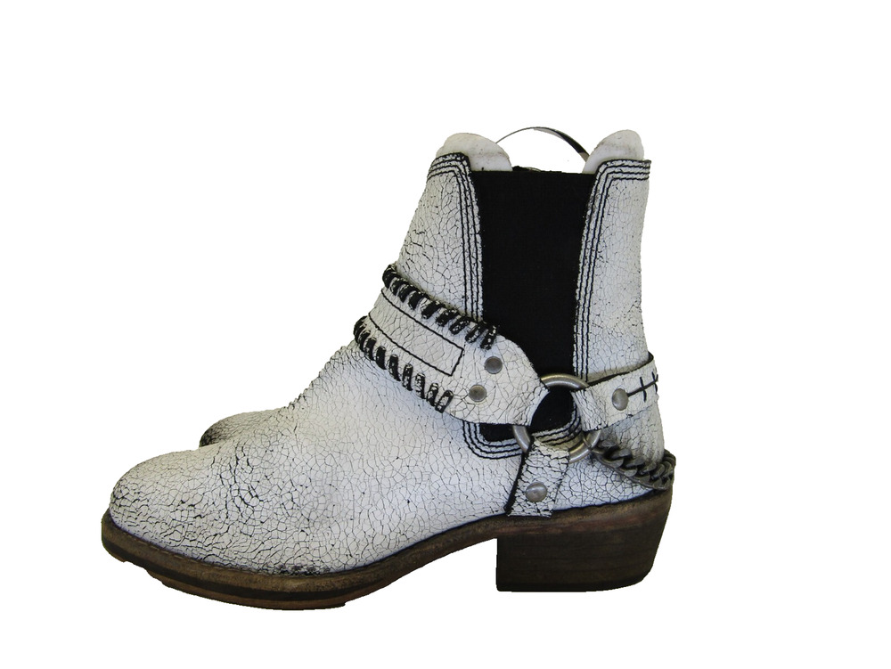 Free People Womens Size 40 EUR Distress White Leather Harness Ankle Boots Bootie